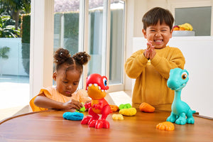 Smashers Junior Dinosaur Dig Large Egg (T-Rex) by ZURU